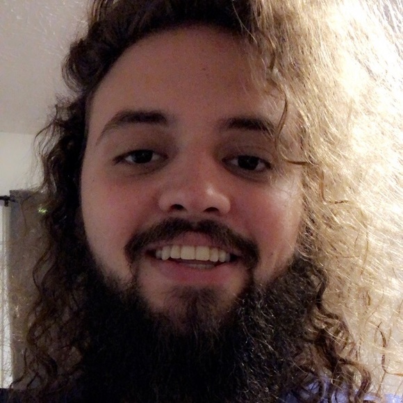 Meet your Posher, Cody - Picture 1 of 1